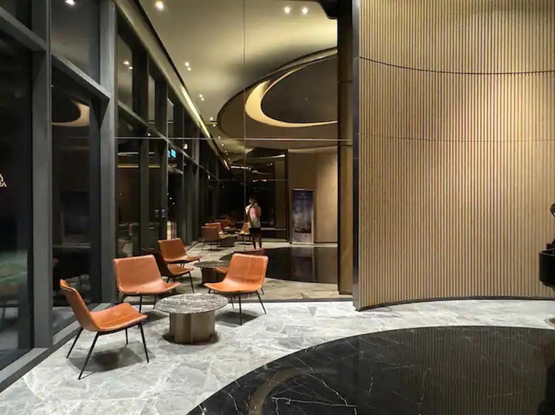 The Opera Apartment Cental Saigon Free Pool-Gym-Sauna Room- Golf Mini 胡志明市 外观 照片