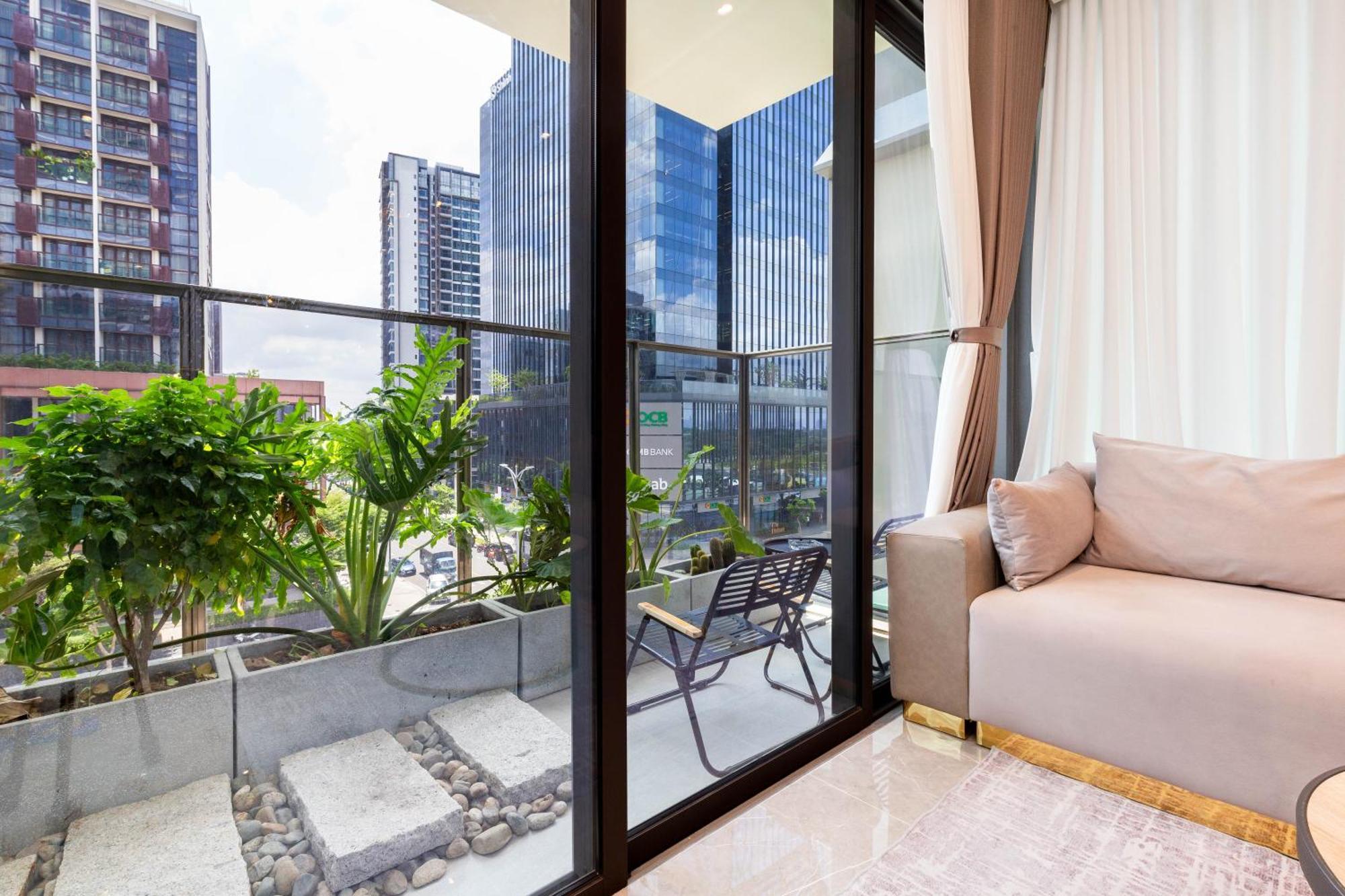The Opera Apartment Cental Saigon Free Pool-Gym-Sauna Room- Golf Mini 胡志明市 外观 照片