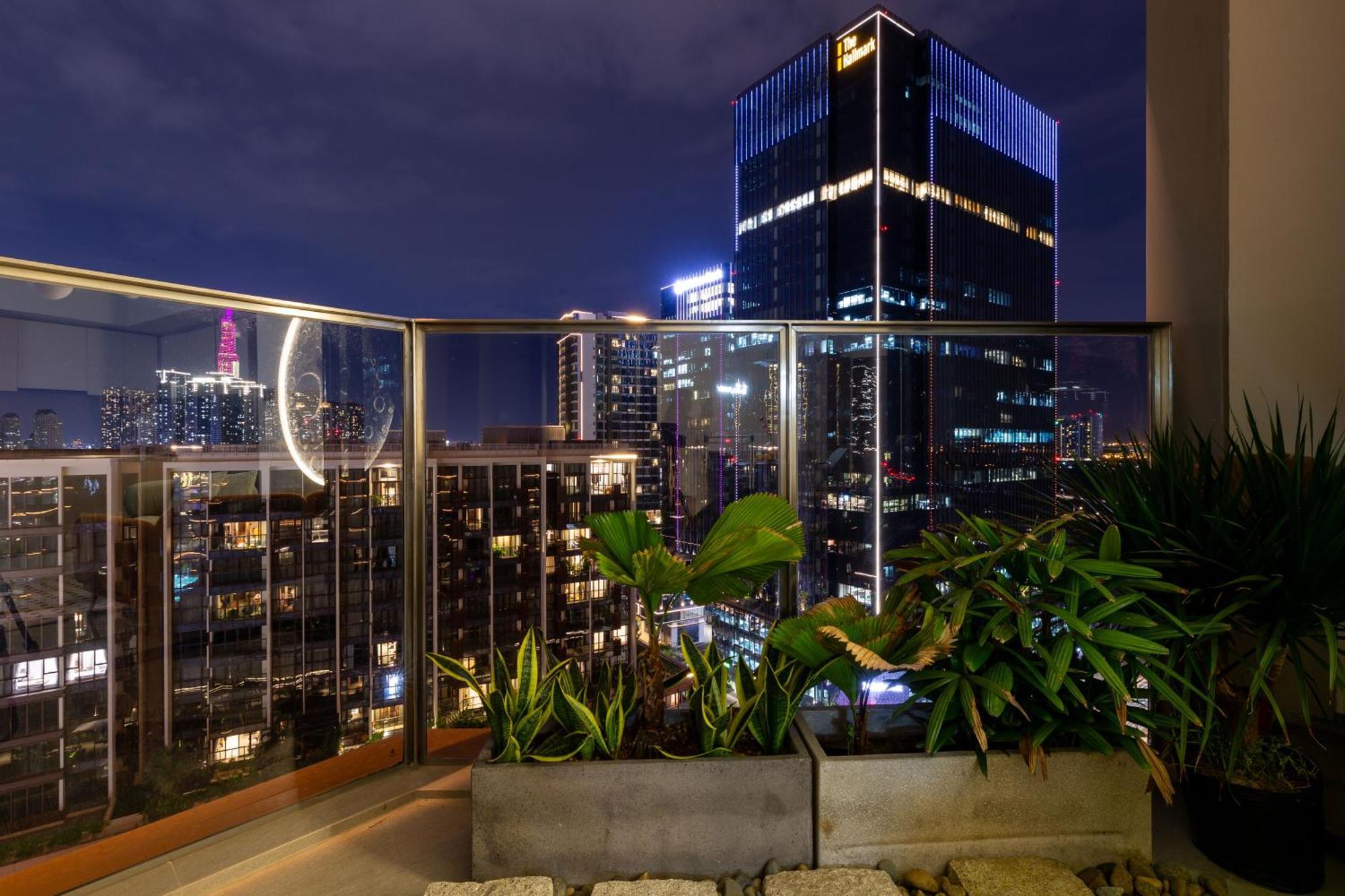 The Opera Apartment Cental Saigon Free Pool-Gym-Sauna Room- Golf Mini 胡志明市 外观 照片
